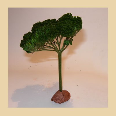 Arbol Pino con Base de Barro (hoja natural seca)