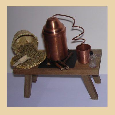 Mesa Destilería Aguardiente Alambique