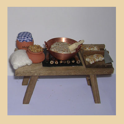 Mesa Haciendo Turrón