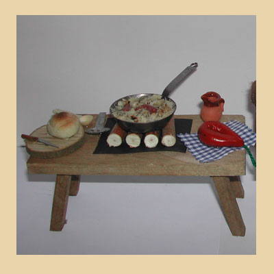 Mesa Haciendo Migas, Pan con Chorizo