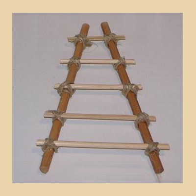 Escalera Madera con Cuerdas