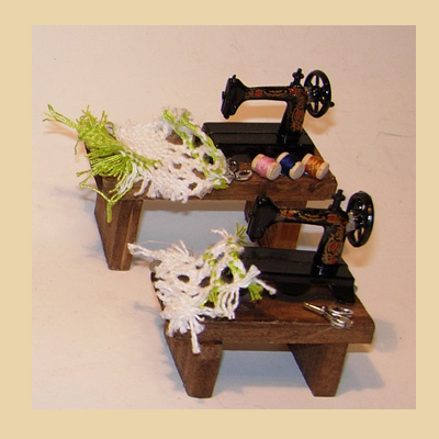 Mesa Rectangular con Maquina de Coser