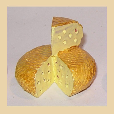 Queso Amarillo Holandés con Trozo en Barro