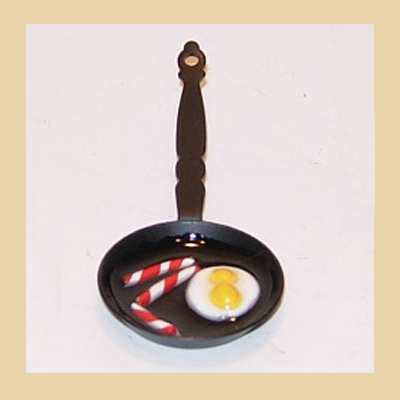Sartén de Hierro con Huevos Fritos y Beicon