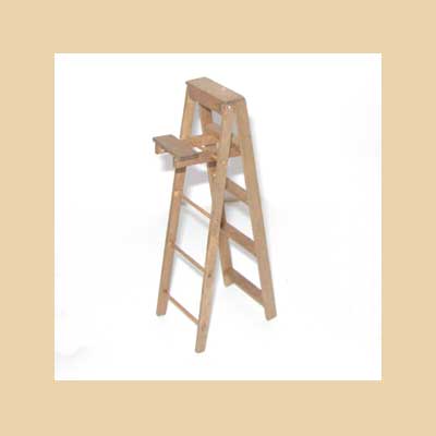 Escalera Doble con Estante Madera