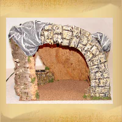 Cueva de Corcho con Luz y Portada de Arco