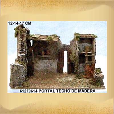 Portal con Techo de Madera