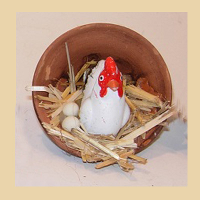 Gallina Ponedora Huevos en Lebrillo