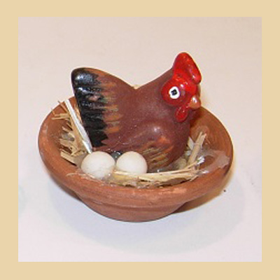 Gallina Ponedora con 2 Huevos en Lebrillo en Cerámica