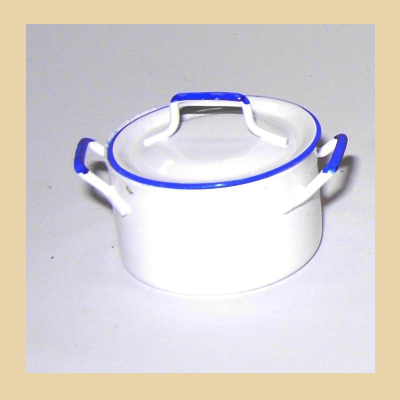 Olla Blanca con Tapa Metálica